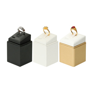 Manufacturer Wholesale Luxury PU Leather Jewelry Display Props <b>Rings</b> Display Stand for Jewelry Counter Presentation - Product Image 2
