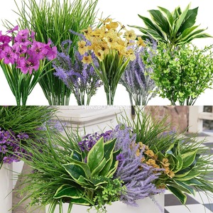 12 piezas de plantas artificiales de eucalipto de imitación resistentes a los rayos UV, decoración de jardín interior y exterior para Navidad y regreso a la escuela - Product Image 6