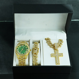 Set Collana e Bracciale da Uomo <span class=keywords><strong>con</strong></span> Catena Cubana da 15mm <span class=keywords><strong>con</strong></span> Diamanti, <span class=keywords><strong>Ciondolo</strong></span> Regina alla Moda Hip Hop <span class=keywords><strong>con</strong></span> Catene Complete - Product Image 5