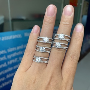 بيع بالجملة مجوهرات Fansy رجل فاخر خاتم ألماس مويسانيتي مجوهرات الهيب هوب البيضاء - Product Image 2