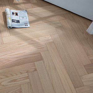 Suelo de Madera de Ingeniería Multicapa de Nogal con Diseño Espigado de 15 mm, Grado Tropical AB, Uniformidad de Gran Área, IEC62321, para Comedor - Product Image 1