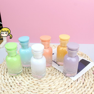 30ml <b>Empty</b> Atomizer <b>Spray</b> Perfume Glass <b>Bottle</b> 1oz Flat Round Shape Candy Color Perfume Glass <b>Bottle</b> with Pump <b>Spray</b> Cap - Product Image 3