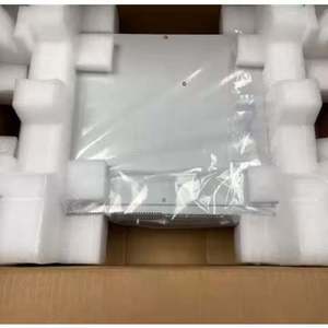 Router C8200L-1N-4T Serie C8200 con 4 Puertos Gigabit Ethernet - Product Image 3
