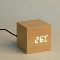Reloj despertador digital LED de madera con control de sonido, reloj de escritorio en forma de cubo, 3 alarmas, modo nocturno, reloj digital de madera para dormitorio ET504