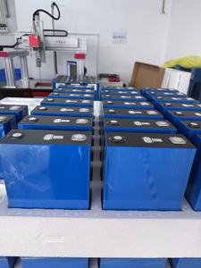 Nueva Batería de Iones de Litio Prismática de 3.2V 280Ah con Doble Orificio M6, Sistema de Almacenamiento de Energía Lifepo4 de 280Ah Disponible - Product Image 3