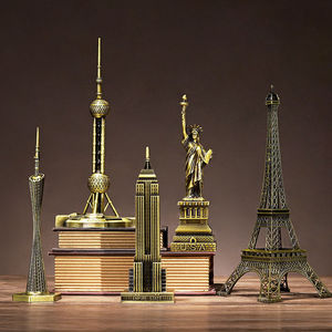 Ornement de la Tour Eiffel de Paris, artisanat en fer forgé soudé à la main, finition vieillie antique, style rétro européen, décoration de bureau vintage - Product Image 3