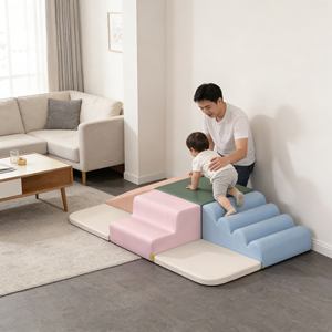 Équipement de jeu souple de style <span class=keywords><strong>Montessori</strong></span> pour école maternelle avec jeu sensoriel et <span class=keywords><strong>parcours</strong></span> d'obstacles - Product Image 1