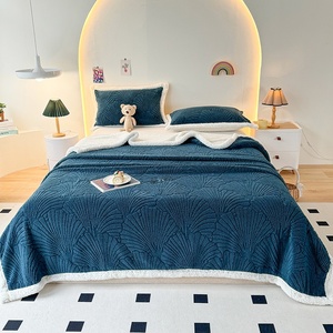 <span class=keywords><strong>Couverture</strong></span> <span class=keywords><strong>polaire</strong></span> Sherpa double couche en taffetas sculpté <span class=keywords><strong>Couverture</strong></span> d'hiver en polyester épais et tissé <span class=keywords><strong>Couverture</strong></span> de sieste Nouveau design <span class=keywords><strong>Grande</strong></span> <span class=keywords><strong>couverture</strong></span> surdimensionnée - Product Image 1