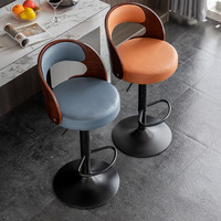 Kursi Bar Tinggi Gaya Nordic, Furnitur Meja Bar, Logam Emas, Sandaran Kayu, Mewah, Kulit, Modern, Kursi Tinggi untuk Meja Bar