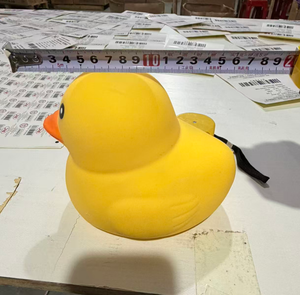 Canard géant en caoutchouc à presser, <span class=keywords><strong>jouet</strong></span> <span class=keywords><strong>anti</strong></span>-<span class=keywords><strong>stress</strong></span> géant pour le bain, canard amusant et mignon pour enfants et adultes, <span class=keywords><strong>jouet</strong></span> <span class=keywords><strong>anti</strong></span>-<span class=keywords><strong>stress</strong></span> souple, canard géant - Product Image 1