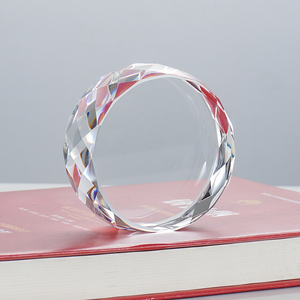 Cubo de corazón de cristal transparente blanco K9, logotipo tallado personalizable y patrones para Navidad, grabado con temática de amor en el exterior - Product Image 3