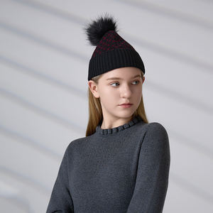 Gorro de Punto Personalizado con Logo, Gorro de Invierno Cálido para Niñas, Gorro de Calavera para Clima Frío, Gorro de Punto Negro con Pompón para Niños - Product Image 5