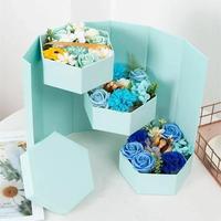Boîte à fleurs hexagonale à trois niveaux rotative personnalisée de luxe avec couvercle pour mariage, bijoux, gloss à lèvres, emballage cadeau