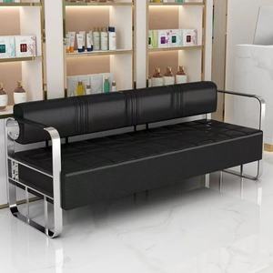 Sofá Moderno para Sala de Espera de Salón - Sofá de Cuero de 3 Plazas con Marco Dorado para Salones de Belleza y Clínicas - Product Image 6