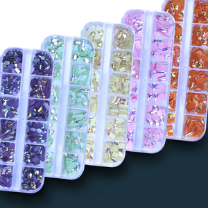 เล็บ Ab แบนรูปเพชรแก้วหินที่มีสีสันรุ้ง3D เพื่อความงาม - Product Image 1