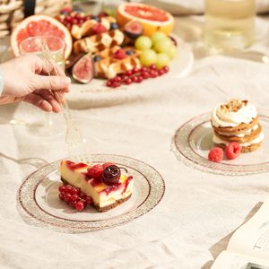 MATANA 20 pièces Assiettes à dessert jetables écologiques biodégradables en plastique 19 cm Bordure <span class=keywords><strong>or</strong></span> rose Robuste Petite Mariage Noël - Product Image 6