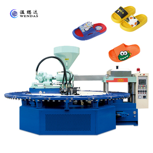 Macchina per stampaggio ad iniezione di suole monocolore completamente automatica per fabbrica di scarpe usate - Product Image 2