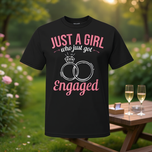 T-shirt « Just A Girl Who Just Got Engaged » pour la célébration de la fiançailles des couples - Product Image 3
