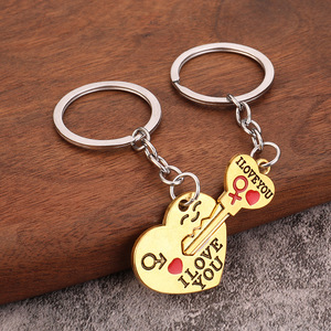 Juego de Llaveros Metálicos Personalizados 'Te Amo' para Parejas, Regalos Románticos para Compromiso y Accesorios para Llaves de Auto - Product Image 4