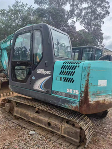 Excavatrice hydraulique d'occasion KOBELCO SK75-8 de 7 tonnes, flexible et efficace, pour le dégagement d'urgence en cas de glissement de terre sur route - Product Image 6