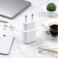 Adaptor Daya Grosir Single Port QC 5V 3A 9V 2.25A 12V 1.8A Colokan EU untuk Kamera, Tablet, Speaker, dan Pengisi Daya Cepat Ponsel