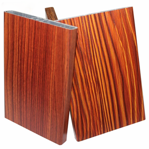 Service de coupe de revêtement en bois de clôture de jardin en alliage d'aluminium anti-corrosion de série 6000 <span class=keywords><strong>pour</strong></span> clôtures de portes de treillis de mur de limite de latte - Product Image 2