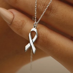 Collier de ruban de cancer du sein en acier inoxydable minimaliste imperméable petit arc pour <span class=keywords><strong>les</strong></span> survivants du cancer Link Parties Christian - Product Image 2