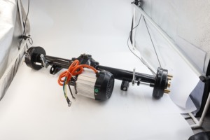 มอเตอร์แม่เหล็กซิงโครนัส YP, Yuxin ขายส่ง 1.2KW 48v-72v แบบไร้แปรงถ่าน สำหรับรถแทรกเตอร์ มอเตอร์แม่เหล็กซิงโครนัส T - Product Image 3