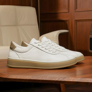 Chaussures plates décontractées d'été pour hommes, couleur classique assortie, qualité supérieure, cuir véritable, fabriquées à la main, mode de luxe, baskets polyvalentes - Product Image 2