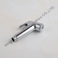 Pistolet de pulvérisation mural ABS chromé à design moderne, à trou unique, avec fonction bidet, buse écologique autonettoyante