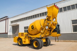 La Mejor Alternativa a la Mezcladora Autocargable <span class=keywords><strong>CARMIX</strong></span> 3.5m3 |   Planta Mezcladora Móvil TRANSAUTO TAP3500 con Rotación de 270 Grados - Product Image 3