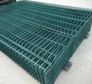 Sustainable Use V Fold 3D PVC Coated Welded Wire Mesh Fence Steel Garden Gate Fence For Farming Low Maintenance