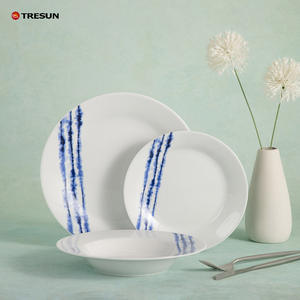 Ensemble de vaisselle en céramique à imprimé de fleurs artistiques, vaisselle durable pour les maisons modernes et l'utilisation quotidienne - Product Image 1