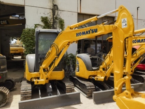 Excavatrice d'occasion Komatsu PC35 d'origine japonaise, mini-excavatrice de 3 tonnes, mini-excavatrice sur chenilles PC35 à vendre - Product Image 5