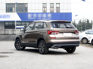 Skoda <span class=keywords><strong>Kamiq</strong></span> 2022 Usata, Trazione Anteriore, Benzina, 5 Porte, 5 Posti, SUV Compatto, Auto di Seconda Mano in Vendita - Product Image 6