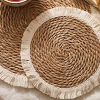 Sous-verre, set de table et dessous de pot personnalisables, résistants à la chaleur, durables, écologiques, en jonc naturel de style nordique, avec décoration à pompons
