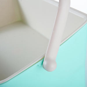 Práctico Organizador Colgante de Plástico para Pañales y Toallitas, Cesta de Almacenamiento para Bebés - Product Image 4