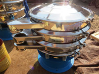 2TPD Automatische Garri Productielijn Cassave Verwerkingsmachine voor Garri Productiefabriek in Nigeria Tapioca Reiniger+Schiller+Friteuse