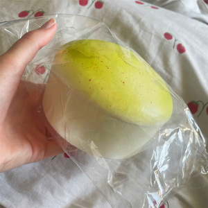 Juguete DIY de 5 pulgadas, modelo de pan de bizcocho vascuero de esponja suave y blandita, con forma redonda lenta, color verde Matcha, para decoración de escritorio - Product Image 6