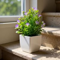 Mini-plantes artificielles mélangées en pot, fausses fleurs de lavande, roses et verdure, petites fleurs en plastique en pot pour la décoration de la maison, du bureau et de la table.