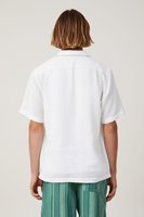 Plage vacances blanc décontracté à manches courtes chemise de haute qualité hommes chemise en lin hommes été bouton up tricot chemise hommes T-shirt personnalisé