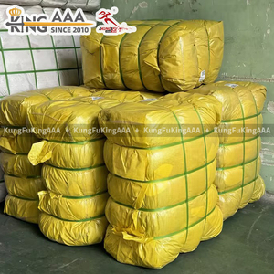 KingAAA Lotti Misti di Abbigliamento Usato all'Ingrosso, Vestiti di Seconda Mano Assortiti, <span class=keywords><strong>Capi</strong></span> Compressi in Piccoli Lotti, Vari Stili, 45kg - Product Image 5