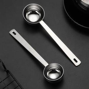 ช้อนตวงสแตนเลส 304 ด้ามยาว ดีไซน์เรียบง่าย สำหรับอบกาแฟ นมผง เครื่องปรุงรส ใช้ในบ้าน - Product Image 1