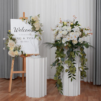 Nouvelles décorations florales artificielles pour les grandes ouvertures, les mariages, les bienvenue, les vitrines, les salles d'exposition, les marqueurs d'allée et les décorations de magasins