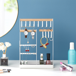 Tersedia rak penyimpanan perhiasan kulit Tipe <span class=keywords><strong>C</strong></span> tampilan konstruksi logam dua atau tiga lapisan - Product Image 6
