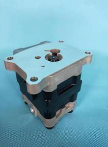 Venta Directa de Fábrica: Bomba Agrícola Apilable de Doble Engranaje PC35/40 PC50/60 KPM FK para KOMATSU - Product Image 6