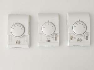 थर्मोस्टेट T6373A1108 अच्छी गुणवत्ता और स्टॉक में - Product Image 3