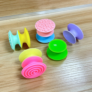 4PC sensoriale Fidget pietre di Silicone testurizzate con ventosa per <span class=keywords><strong>autismo</strong></span>, Stress lenitivo Relax dita giocattolo massaggio porta telefono - Product Image 3