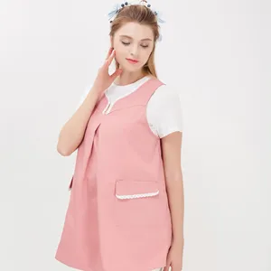 मल्टीपल पॉकेट गर्भावस्था वर्क ड्रेस के साथ विकिरण प्रतिरोधी गुलाबी लेस सस्पेंडर पहनावा