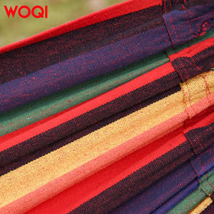 Hamac en coton Woqi 700g, pliable et portable pour l'extérieur, avec sangles de suspension pour arbre, design tropical, pour le camping et les voyages - Product Image 3